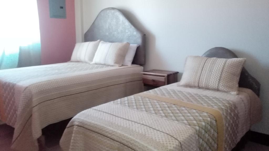 Hotel Tropik Leadonna 몬테고 베이 외부 사진